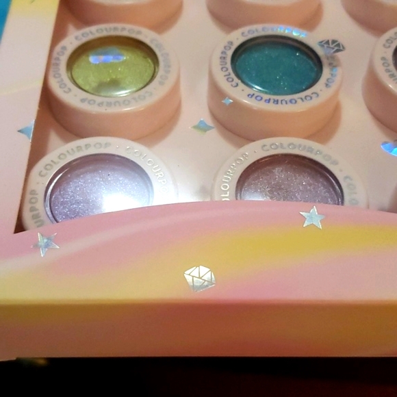 Colourpop Feels Like Magic Super Shock Vault with 25 Eyeshadow Colors NIB NEW IN - Picture 8 of 16